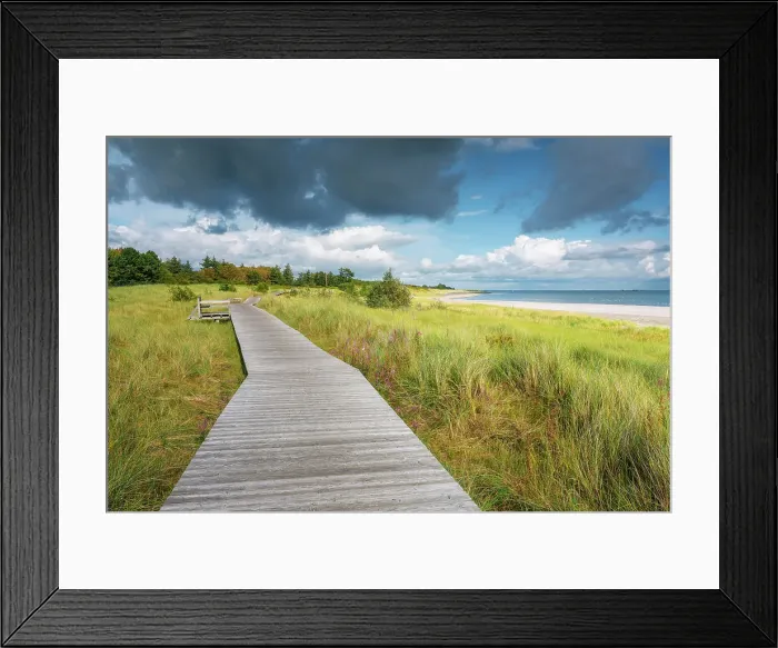 Framed Print : Beach near Nieblum, Fohr Island, North Sea, North Frisian Islands, Schleswig-Holstein Wadden Sea National Park, North Frisia, Schleswig-Holstein, Germany, Europe Framed Print : Beach near Nieblum, Fohr Island, North Sea, North Frisian Islands, Schleswig-Holstein Wadden Sea National Park, North Frisia, Schleswig-Holstein, Germany, Europe