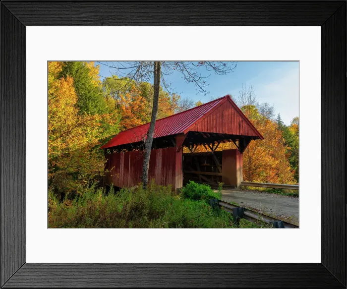 Framed Print : Red Covered Bridge, Morristown, Vermont, New England, USA Framed Print : Red Covered Bridge, Morristown, Vermont, New England, USA