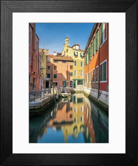 Framed Print : Charming water canal, Venice, Veneto, Italy Framed Print : Charming water canal, Venice, Veneto, Italy