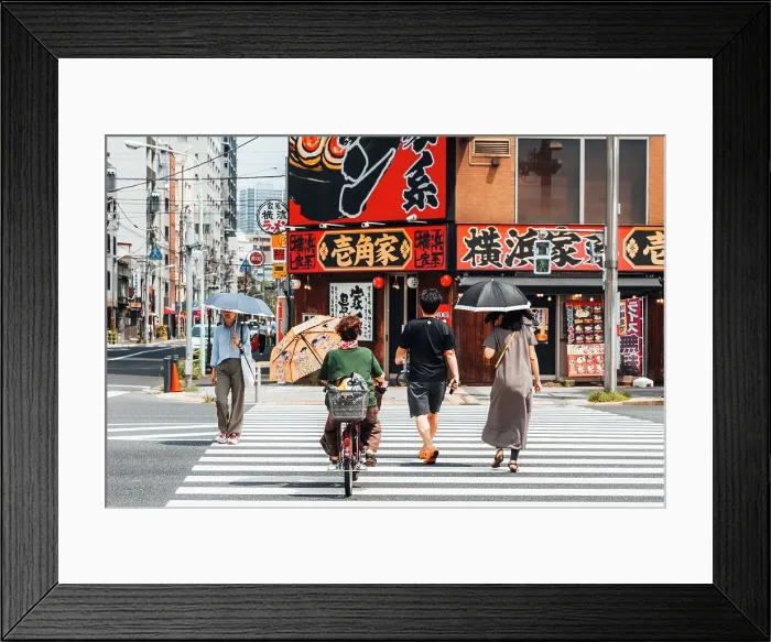 Framed Print : Pedestrian crossing in Tokyo, Japan