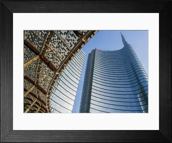 Framed Print : Torre Unicredit, Porta Nuova business district, Milan, Lombardy, Italy Framed Print : Torre Unicredit, Porta Nuova business district, Milan, Lombardy, Italy