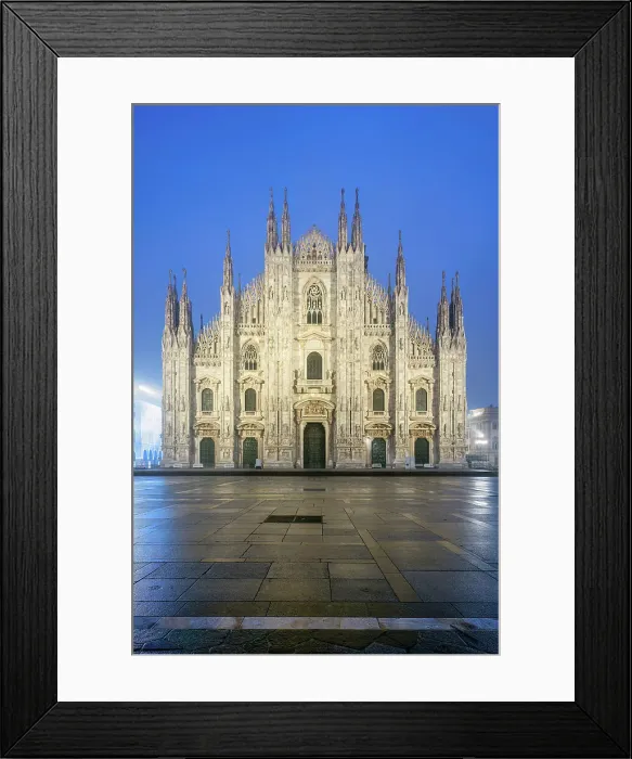 Framed Print : Duomo cathedral, Piazza del Duomo, Milan, Lombardy, Italy Framed Print : Duomo cathedral, Piazza del Duomo, Milan, Lombardy, Italy