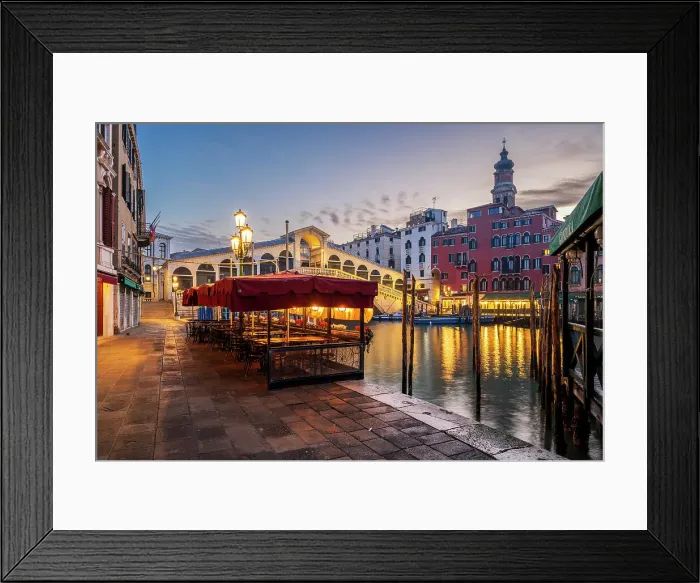 Framed Print : Scenic sunrise view of Grand Canal with Rialto Bridge, Venice, Veneto, Italy Framed Print : Scenic sunrise view of Grand Canal with Rialto Bridge, Venice, Veneto, Italy