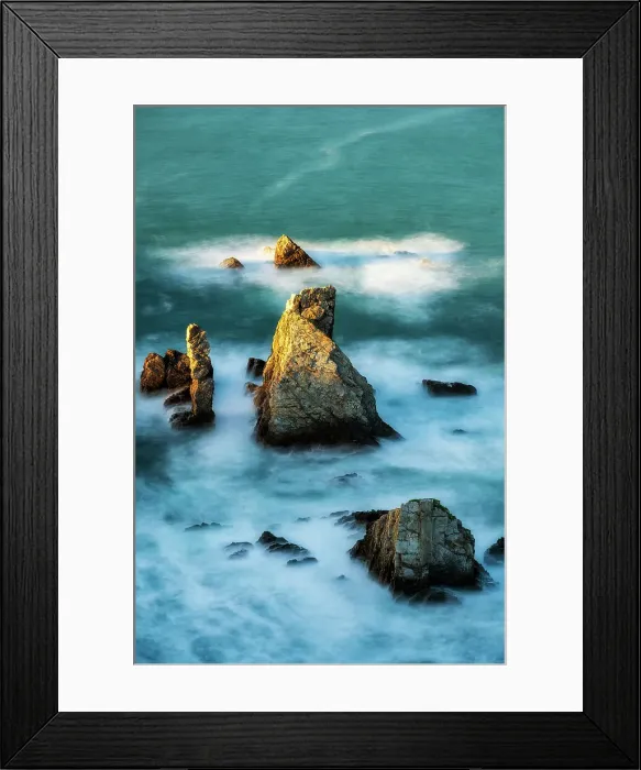 Framed Print : Rocky islets at Playa Gueirua, Cudillero, Asturias, Spain Framed Print : Rocky islets at Playa Gueirua, Cudillero, Asturias, Spain