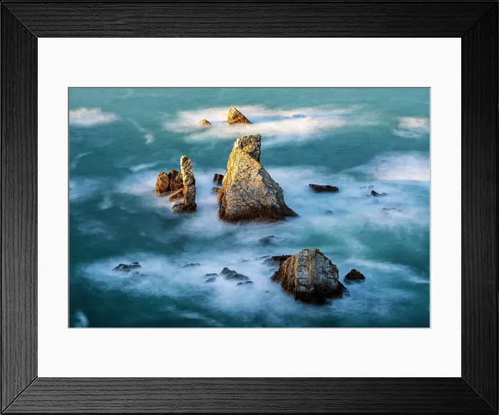 Framed Print : Rocky islets at Playa Gueirua, Cudillero, Asturias, Spain Framed Print : Rocky islets at Playa Gueirua, Cudillero, Asturias, Spain