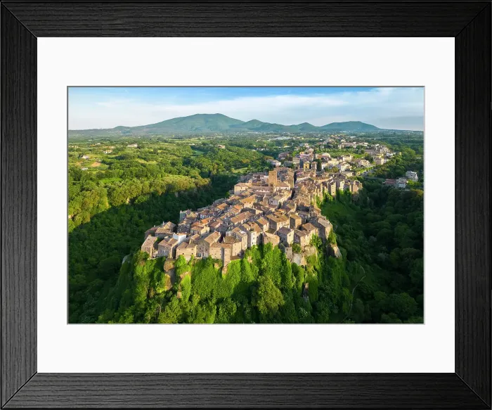 Framed Print : Sunset on the the small town of Vitorchiano. Vitorchiano, Viterbo district, Lazio, Italy Framed Print : Sunset on the the small town of Vitorchiano. Vitorchiano, Viterbo district, Lazio, Italy