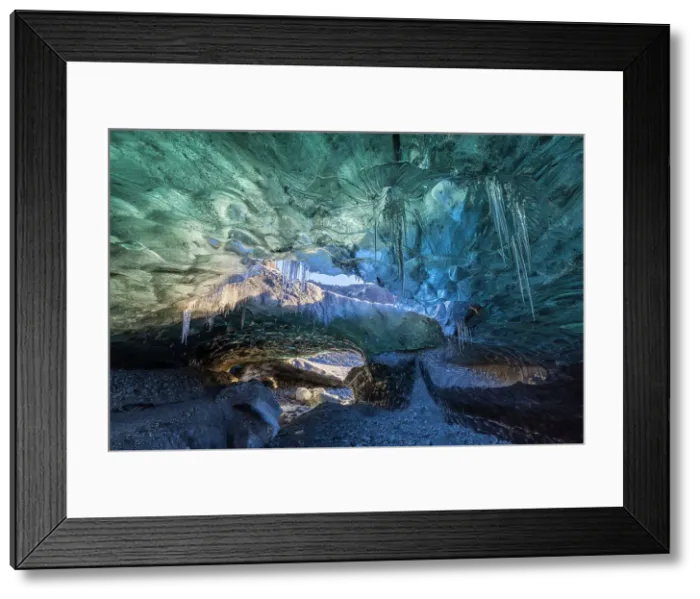 Framed Print : Sapphire ice cave of Breidamerkurjokull, Austurland, Iceland