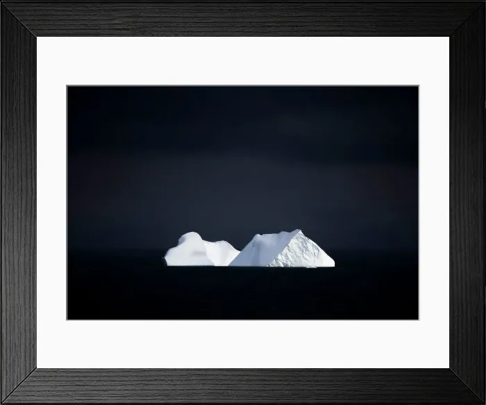 Framed Print : Iceberg in the Arctic Cirlce, Baffin Bay, Canada Framed Print : Iceberg in the Arctic Cirlce, Baffin Bay, Canada
