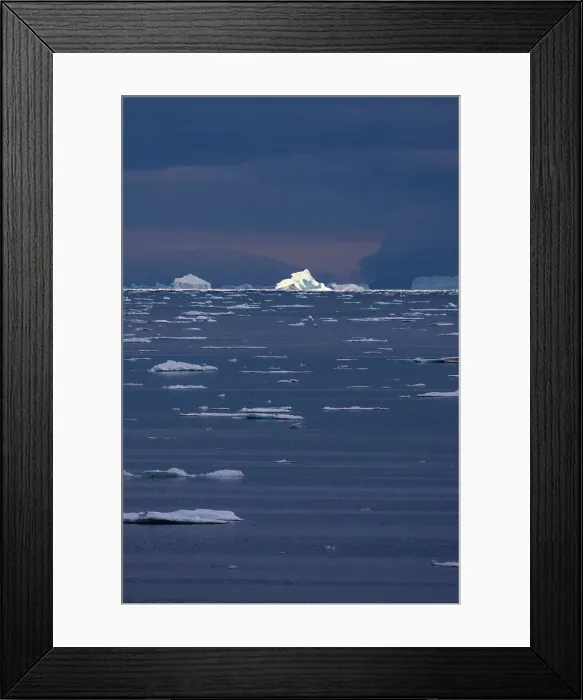 Framed Print : Boger Bay, Nunavut, Canada, Arctic Cirlce Framed Print : Boger Bay, Nunavut, Canada, Arctic Cirlce