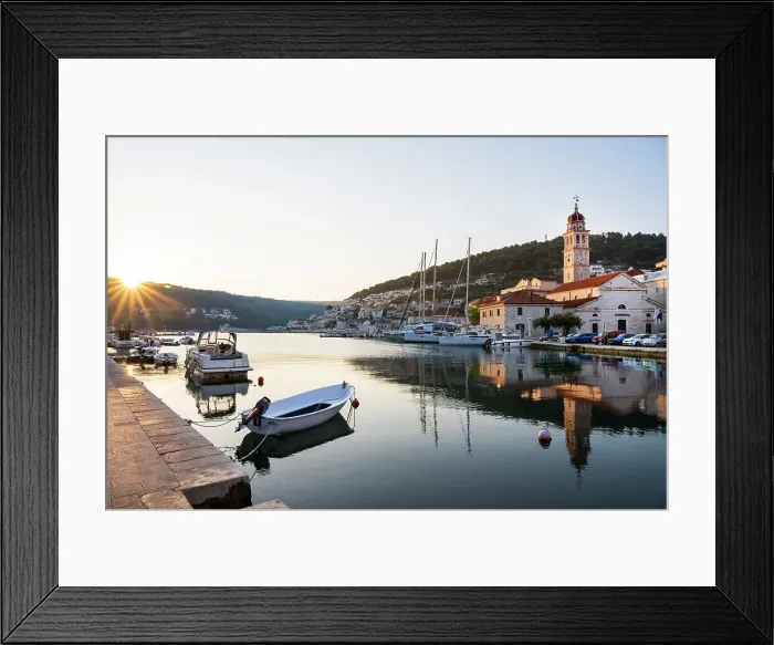 Framed Print : Pucisca on the island of Brac, Damatia, Adriatic Coast, Croatia