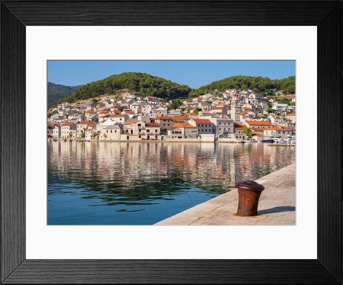 Framed Print : Pucisca on the island of Brac, Damatia, Adriatic Coast, Croatia