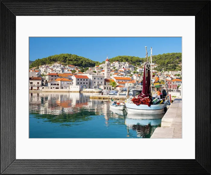Framed Print : Pucisca on the island of Brac, Damatia, Adriatic Coast, Croatia