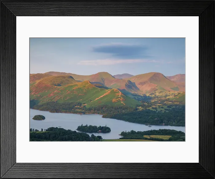 Framed Print : Derwent Water with Cat Bells and the Lakland fells beyond, the Lake District, England Framed Print : Derwent Water with Cat Bells and the Lakland fells beyond, the Lake District, England