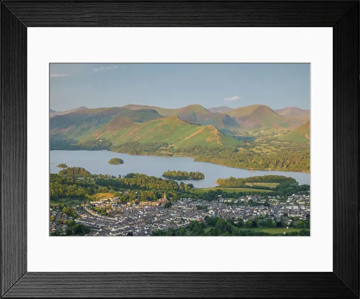 Framed Print : Derwent Water with Cat Bells and the Lakland fells beyond, the Lake District, England Framed Print : Derwent Water with Cat Bells and the Lakland fells beyond, the Lake District, England