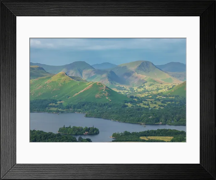 Framed Print : Derwent Water with Cat Bells and the Lakland fells beyond, the Lake District, England Framed Print : Derwent Water with Cat Bells and the Lakland fells beyond, the Lake District, England