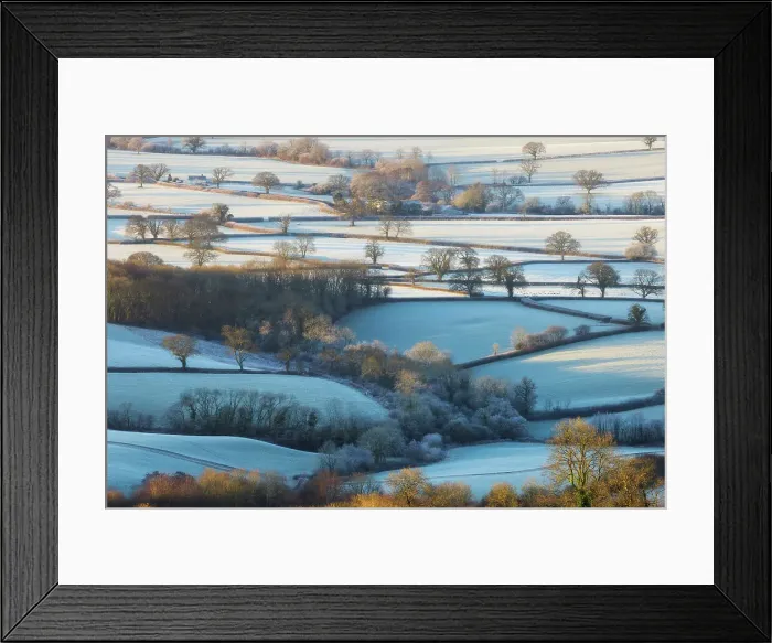 Framed Print : Frosty farmland in the Marshwood Vale, Dorset, England, UK Framed Print : Frosty farmland in the Marshwood Vale, Dorset, England, UK