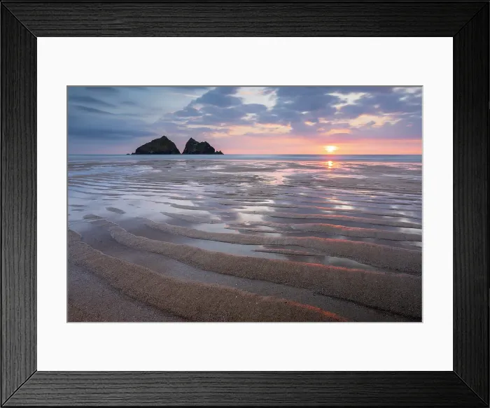 Framed Print : Summer sunset over Holywell Bay Beach near Newquay, Cornwall, England. Summer (June) 2024 Framed Print : Summer sunset over Holywell Bay Beach near Newquay, Cornwall, England. Summer (June) 2024