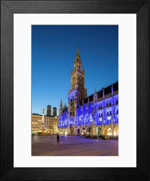 Framed Print : City Hall (Neues Rathaus), Marienplatz, Munich, Bavaria, Germany Framed Print : City Hall (Neues Rathaus), Marienplatz, Munich, Bavaria, Germany
