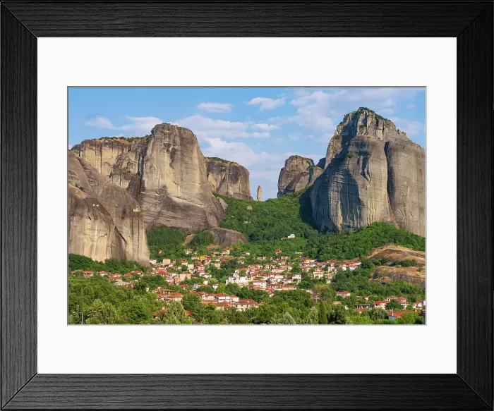 Framed Print : Greece, Thessaly, Meteora (UNESCO World Heritage Site) Framed Print : Greece, Thessaly, Meteora (UNESCO World Heritage Site)