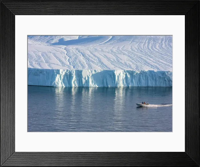 Framed Print : Ilulissat icefjord, Ilulissat, Greenland Framed Print : Ilulissat icefjord, Ilulissat, Greenland