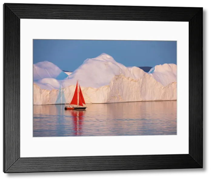 Framed Print : Ilulissat icefjord, Ilulissat, Greenland Framed Print : Ilulissat icefjord, Ilulissat, Greenland