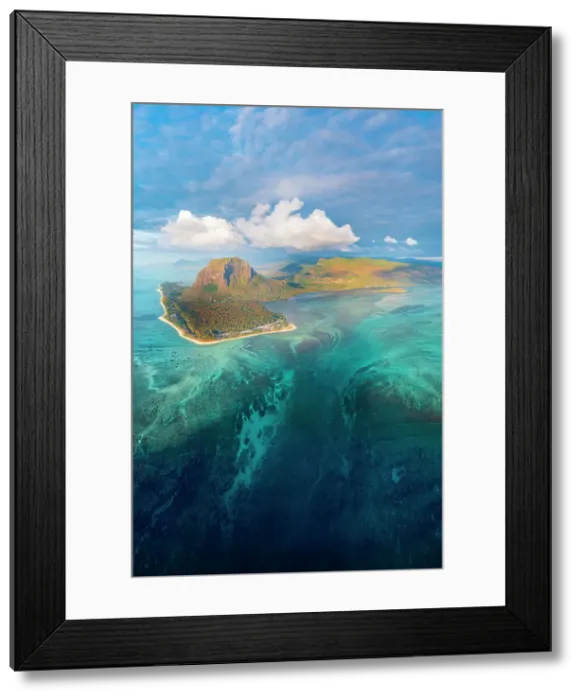 Framed Print : Le Morne Brabant Peninsula, Black River (Riviere Noire), West Coast, Mauritius Framed Print : Le Morne Brabant Peninsula, Black River (Riviere Noire), West Coast, Mauritius