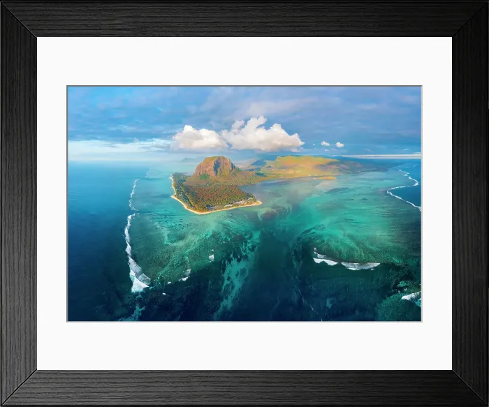 Framed Print : Le Morne Brabant Peninsula, Black River (Riviere Noire), West Coast, Mauritius Framed Print : Le Morne Brabant Peninsula, Black River (Riviere Noire), West Coast, Mauritius