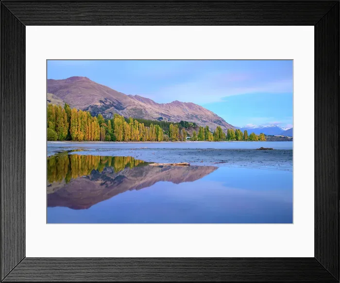 Framed Print : New Zealand, South Island, Wanaka, Lake Wanaka Framed Print : New Zealand, South Island, Wanaka, Lake Wanaka
