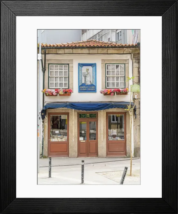 Framed Print : Book shop, Porto, Portugal, Europe Framed Print : Book shop, Porto, Portugal, Europe