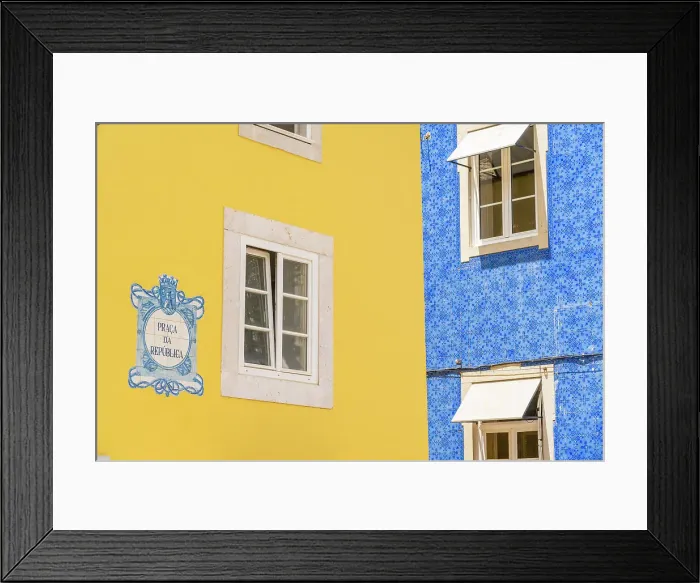 Framed Print : A colourful building and tiled wall in the main square in Sintra, Portugal, Europe Framed Print : A colourful building and tiled wall in the main square in Sintra, Portugal, Europe