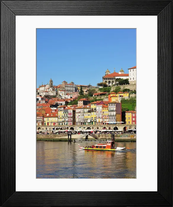 Framed Print : Ribeira district, facing the Douro river, a Unesco World Heritage Site. Oporto, Portugal Framed Print : Ribeira district, facing the Douro river, a Unesco World Heritage Site. Oporto, Portugal