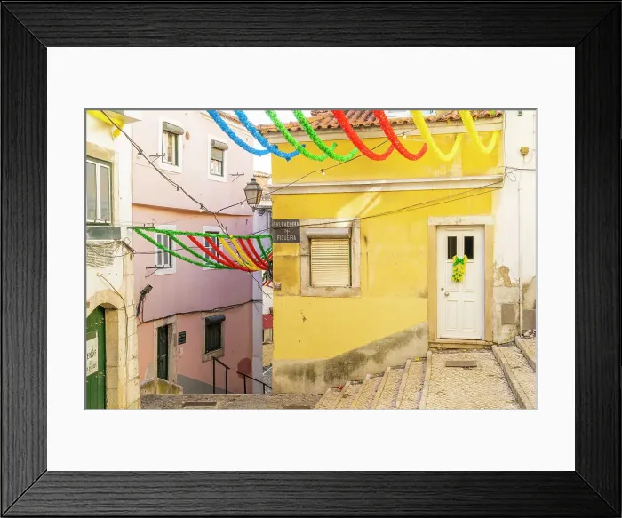 Framed Print : A yellow house in Alfama, Lisbon, Portugal, Europe Framed Print : A yellow house in Alfama, Lisbon, Portugal, Europe