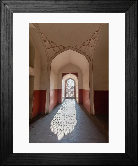 Framed Print : Cenotaphs of Hamida Banu Begum, Dara Shikoh at Humayun's Tomb, Delhi, India Framed Print : Cenotaphs of Hamida Banu Begum, Dara Shikoh at Humayun's Tomb, Delhi, India