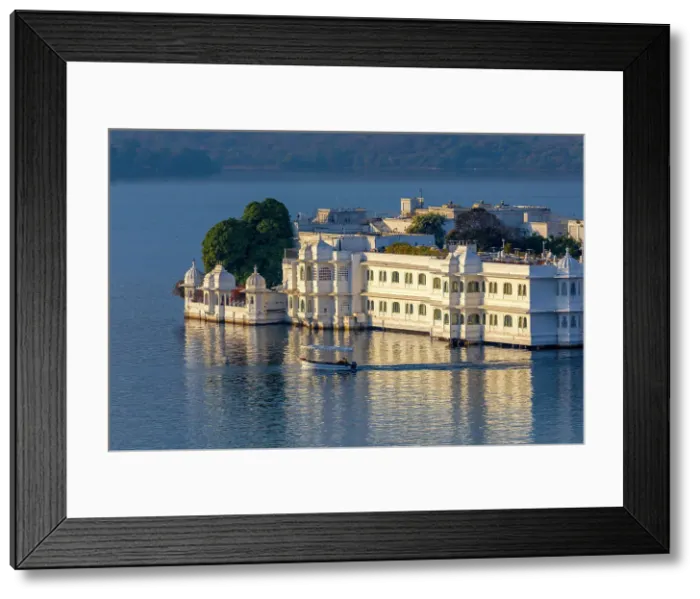 Framed Print : Dawn at the Lake Palace, Lake Pichola, Udaipur, Rajasthan, India, South Asia Framed Print : Dawn at the Lake Palace, Lake Pichola, Udaipur, Rajasthan, India, South Asia