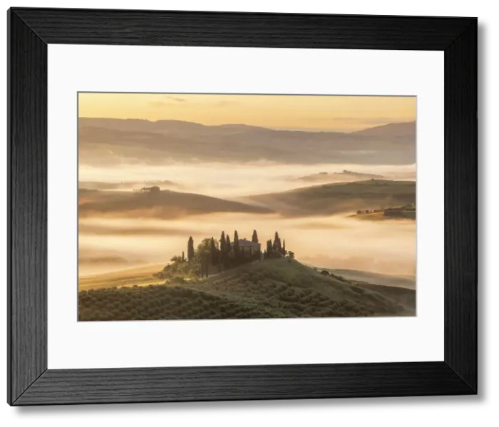 Framed Print : The Belvedere (Tuscan farmhouse) and Val d'Orcia, near San Quirico d'Orcia, Val d'Orcia Tuscany, Italy Framed Print : The Belvedere (Tuscan farmhouse) and Val d'Orcia, near San Quirico d'Orcia, Val d'Orcia Tuscany, Italy