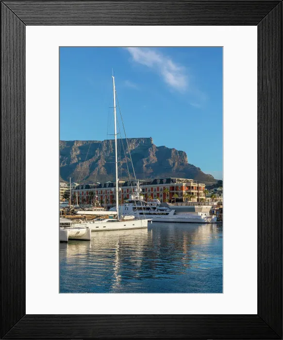 Framed Print : V & A Waterfront and Table Mountain, Cape Town, Western Cape Province, South Africa Framed Print : V & A Waterfront and Table Mountain, Cape Town, Western Cape Province, South Africa