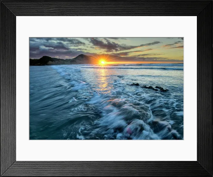 Framed Print : New Zealand, South Island, Farwell Spit, Wharariki Beach Framed Print : New Zealand, South Island, Farwell Spit, Wharariki Beach
