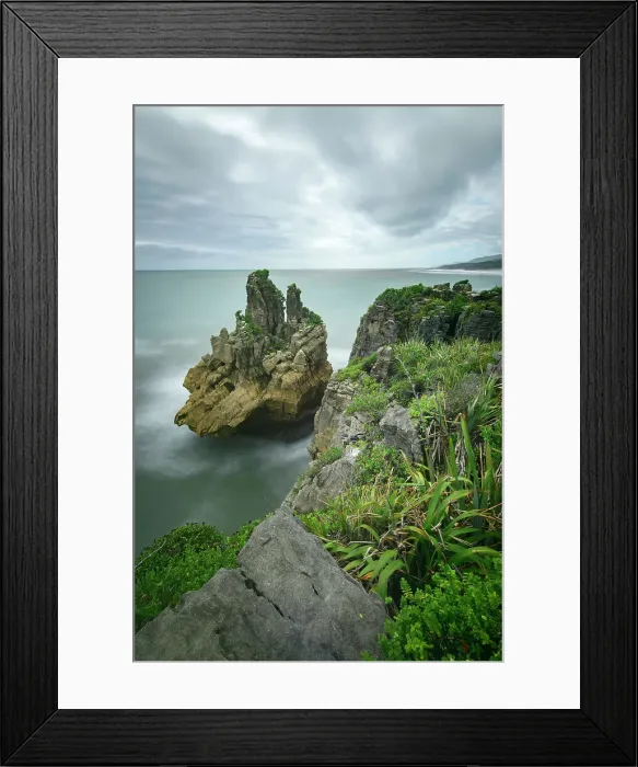 Framed Print : New Zealand, South Island, West Coast, Paparoa National Park, Punakaiki, Pancake Rocks Framed Print : New Zealand, South Island, West Coast, Paparoa National Park, Punakaiki, Pancake Rocks