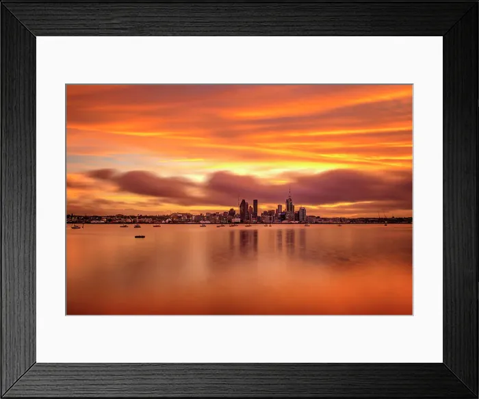 Framed Print : New Zealand, North Island, Auckland skyline at sunset Framed Print : New Zealand, North Island, Auckland skyline at sunset
