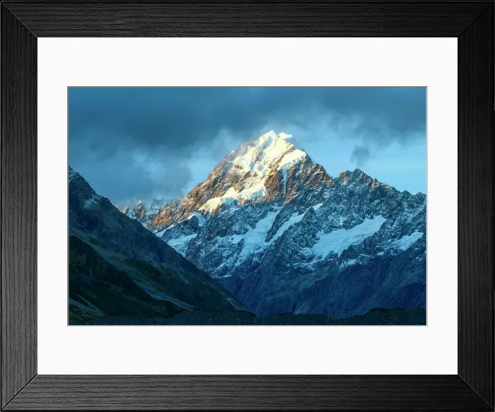 Framed Print : New Zealand, South Island, Southern Alps, Mount Cook National Park, Aoraki
