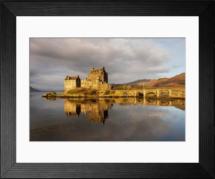 Framed Print : Eilean Donan Castle, Loch Duich, Dornie, Highlands, Scotland, UK Framed Print : Eilean Donan Castle, Loch Duich, Dornie, Highlands, Scotland, UK
