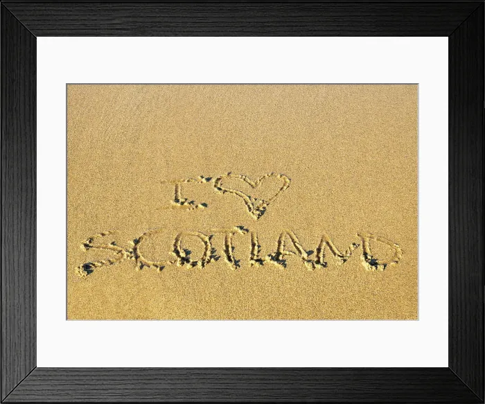 Framed Print : Love Scotland message on the sand, Traigh Dhail Mhor (Dalmore Beach), Isle of Lewis, Outer Hebrides, Scotland Framed Print : Love Scotland message on the sand, Traigh Dhail Mhor (Dalmore Beach), Isle of Lewis, Outer Hebrides, Scotland