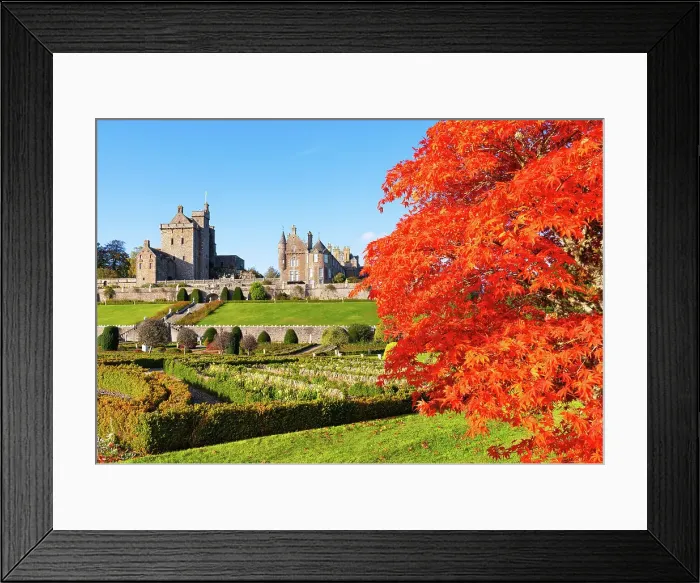 Framed Print : Drummond Castle and Gardens, Perthshire, Highlands, Scotland Framed Print : Drummond Castle and Gardens, Perthshire, Highlands, Scotland