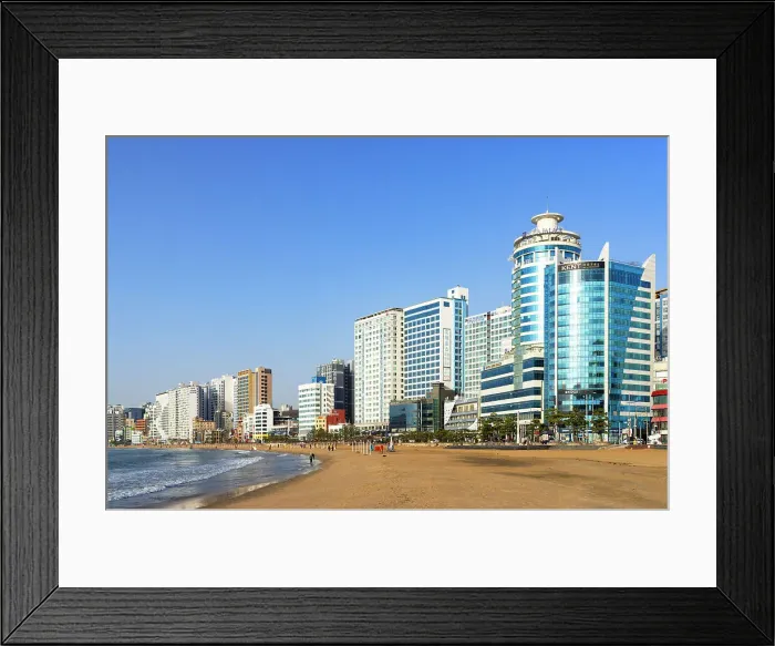 Framed Print : Gwangalli Beach, Busan, South Korea Framed Print : Gwangalli Beach, Busan, South Korea