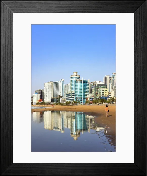 Framed Print : Gwangalli Beach, Busan, South Korea