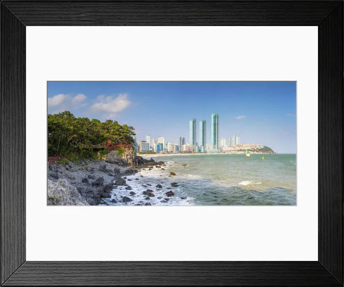 Framed Print : Haeundae beach, Busan, South Korea Framed Print : Haeundae beach, Busan, South Korea