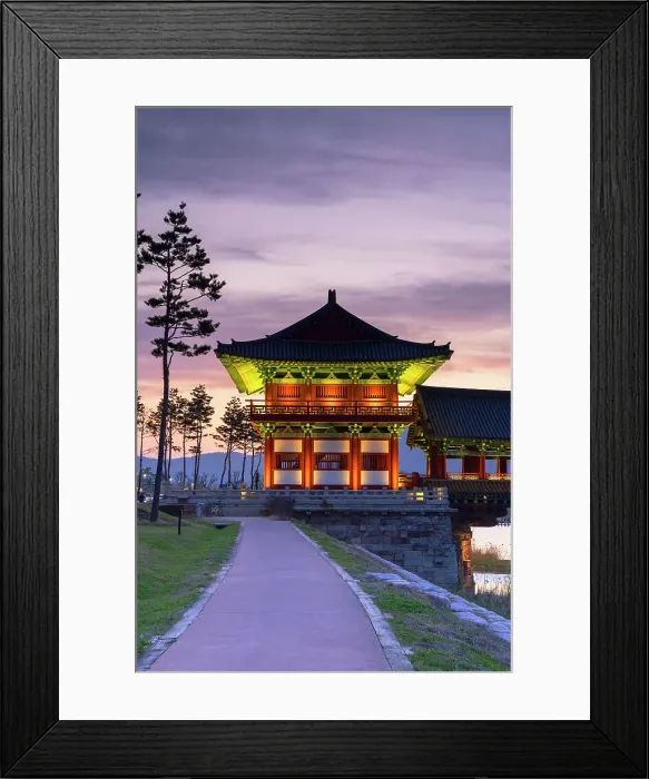 Framed Print : Woljeonggyo Bridge at sunset, Gyeongju, South Korea Framed Print : Woljeonggyo Bridge at sunset, Gyeongju, South Korea