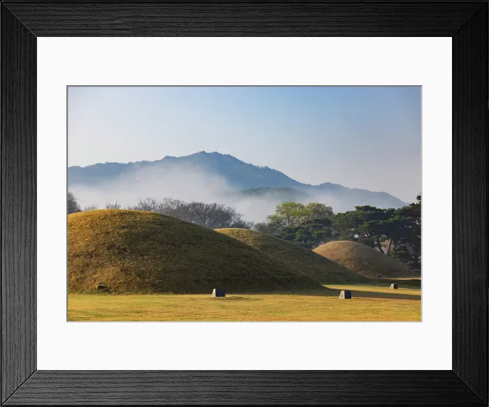 Framed Print : Royal tombs of Inwang-dong (UNESCO World Heritage Site), Gyeongju, South Korea Framed Print : Royal tombs of Inwang-dong (UNESCO World Heritage Site), Gyeongju, South Korea