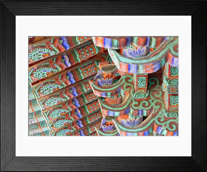 Framed Print : Detail of roof at Bulguksa Temple (UNESCO World Heritage Site), Gyeongju, South Korea Framed Print : Detail of roof at Bulguksa Temple (UNESCO World Heritage Site), Gyeongju, South Korea