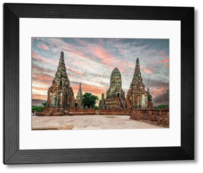 Framed Print : Buddhist prang (Khmer-style pagoda) of Wat Chaiwatthanaram temple under a scenic sky at dawn, Ayutthaya, Thailand Framed Print : Buddhist prang (Khmer-style pagoda) of Wat Chaiwatthanaram temple under a scenic sky at dawn, Ayutthaya, Thailand